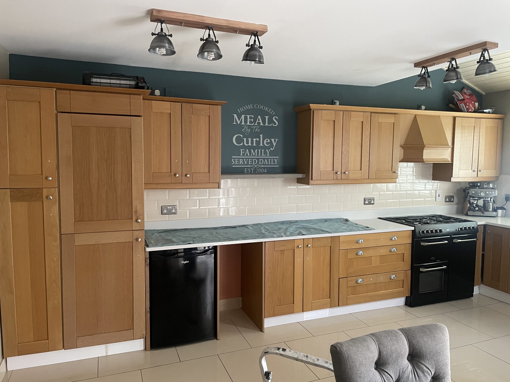 Kitchen before respraying